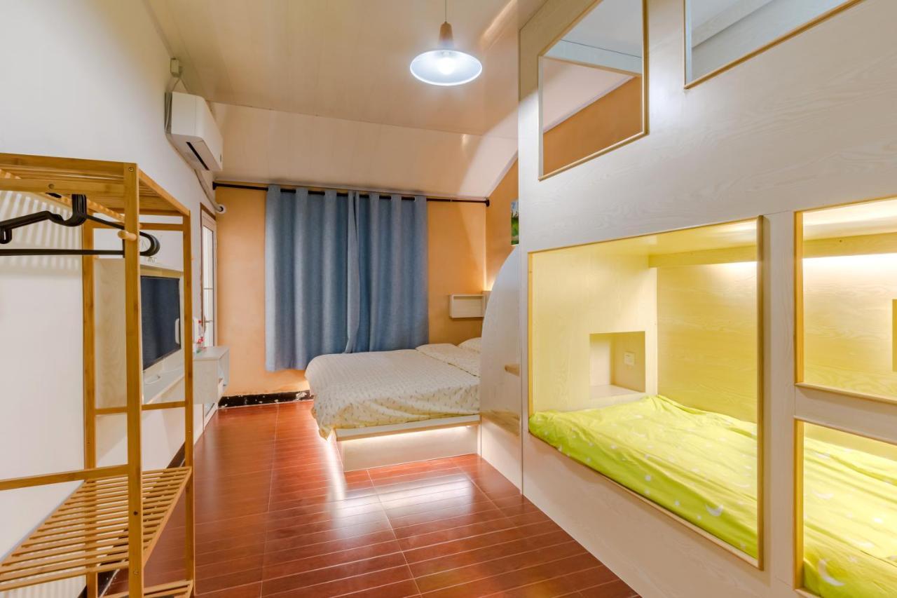 Xidi Kunlun International Hostel Yi (Anhui) Bagian luar foto