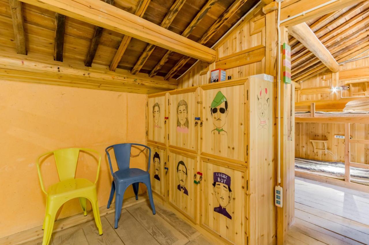 Xidi Kunlun International Hostel Yi (Anhui) Bagian luar foto